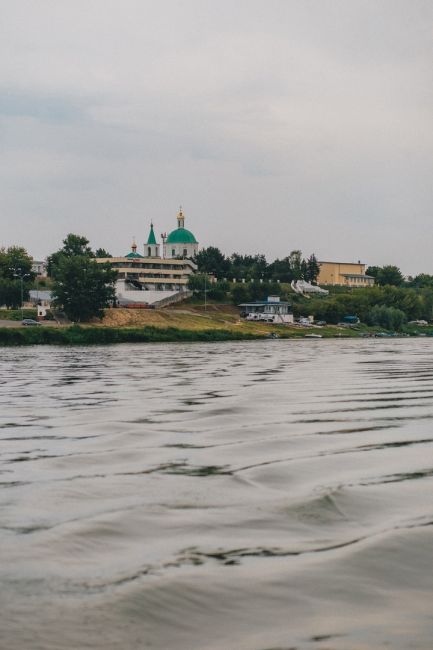 На берегу тихого Дона 💙  Фото: Артём..