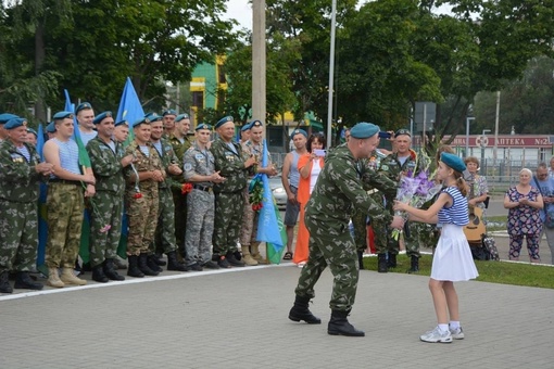 В Нижегородской области сегодня торжественно отметили День воздушно-десатных войск!  С праздником! С днем..