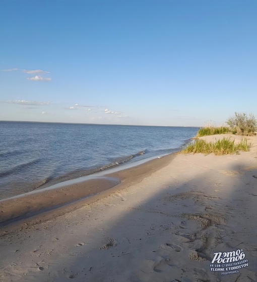 💙 🏖 Небольшой пляж на берегу Азовского моря в 7 км от Павло-Очаковской косы.  Хорошее и красивое место, для..