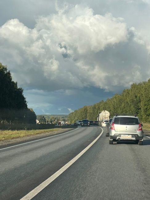 Пробка со стороны Богородска в нижний 
Перед ворсмой прямо сейчас 
..