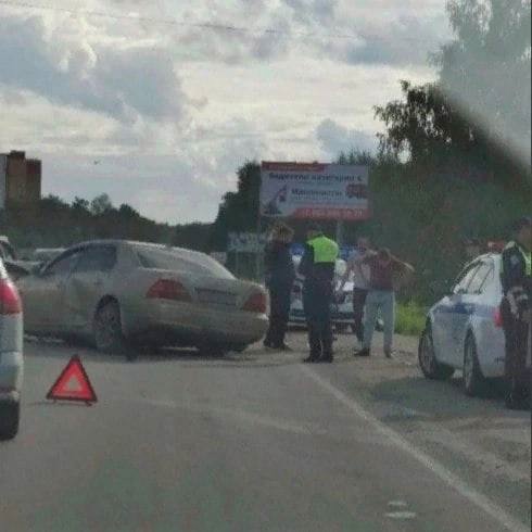 На Краснояровском шоссе пьяный водитель устроил ДТП с пострадавшими  На Краснояровском шоссе, в районе..