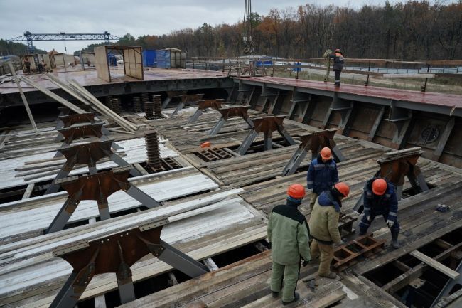 Губернатор Самарской области оценил ход строительства моста через Волгу  Дмитрий Азаров проинспектировал..