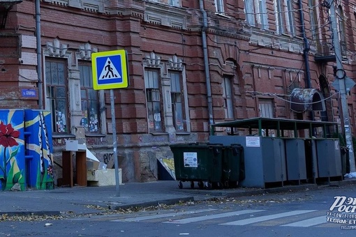 🏚 Было/Стало. Здание в центре Ростова в плохом состоянии (1-4 фото). Немного магии, и дом становится красивым,..