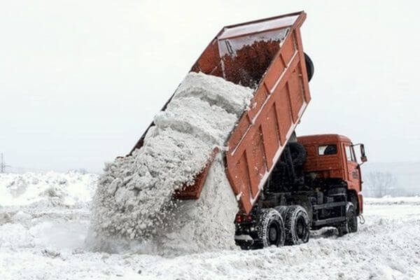 В Самаре ищут подрядчика для вывоза снега с территории Кировского района  Речь идет о 17 тыс. тонн снежных..
