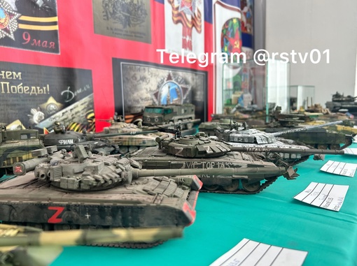 В ЦУМе проходит выставка военно-исторических миниатюр, которую посвятили дню Победы. Знатоки, пишите в..