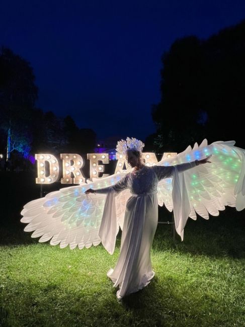 Сегодня в Юсуповском саду Петербурга открывается фестиваль водных фонариков [club35597787|DreamFest] 0+  Симфонический..