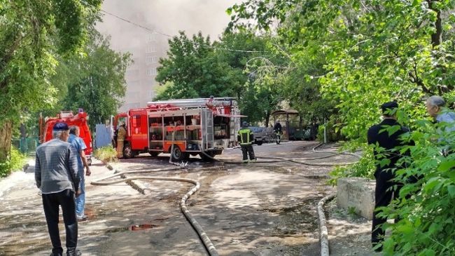 Самаре произошел крупный пожар в Постниковом овраге 
Рассказываем подробности 
Читатели tvsamara. ru прислали в..