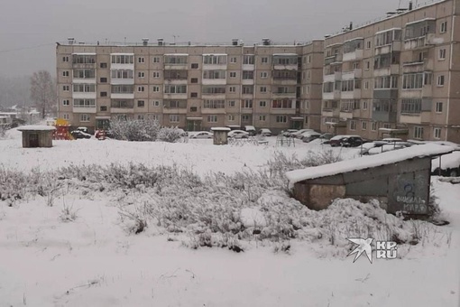 В Ивделе и Североуральске выпал..