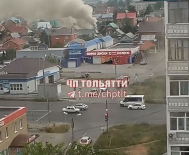 В Центральный район Тольятти утром 17 июня стянулись спасатели  Стала известна причина 
Жители Центрального..