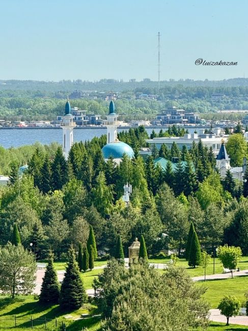 Доброе утро, Казань! Всем замечательного дня..