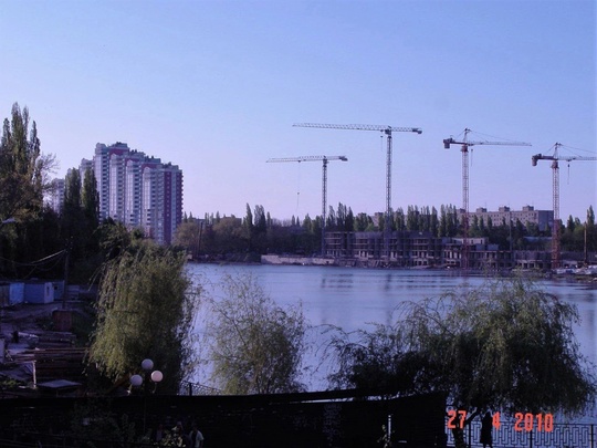 Строительство набережной Карасуна возле Восточного рынка  Фото: Максима..