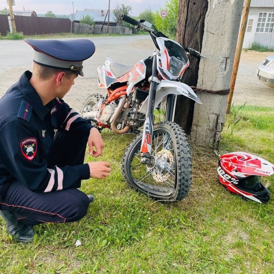 ДТП с участием несовершеннолетнего водителя питбайка произошло в Нижнем Тагиле  13-летняя девочка, управляя..