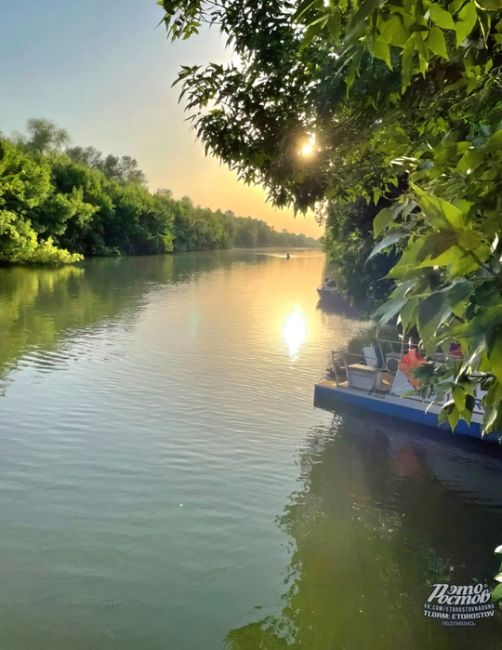 🌳🏖 Пляж недалеко от Старочеркасской. Место знают не все, распространите среди знакомых!  Отличный песчаный..