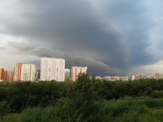 В Москву пришел обещанный ураган «Орхан». Ливнем залило уже практически всю столицу. В городе ожидаются..