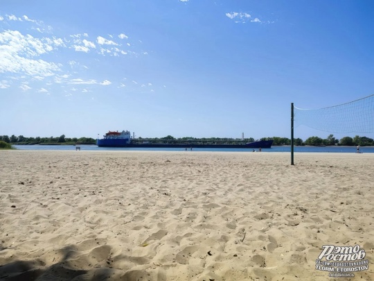 🌳🏖 Пляж недалеко от Старочеркасской. Место знают не все, распространите среди знакомых!  Отличный песчаный..