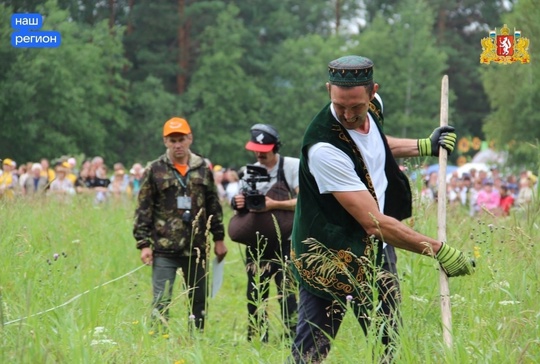 На Урале прошел праздник сенокоса.  Большой фестиваль в Артинском районе собрал более 60 участников со всей..