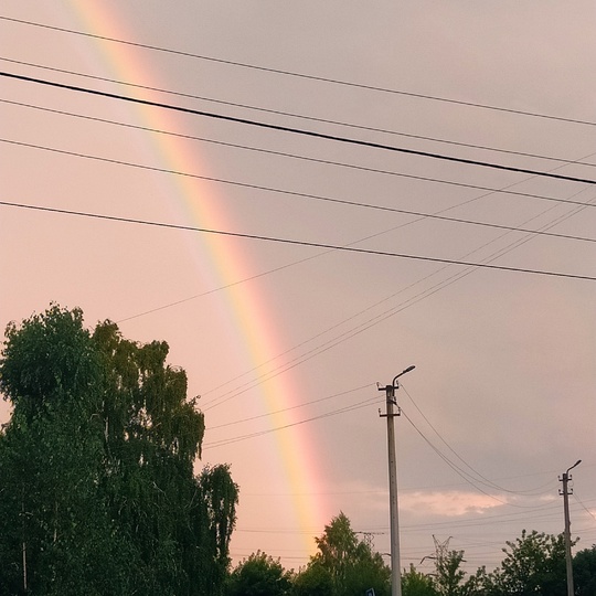 😍В небе над Уфой после дождя появилась радуга 
🌈Красивые снимки от наших подписчиков! 
А какая у вас..