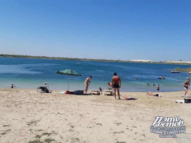 🏖 Аксайское Голубое озеро 🌊 5 минут от Аксайского моста и вы вблизи солёной воды, чистого песка и яркого..