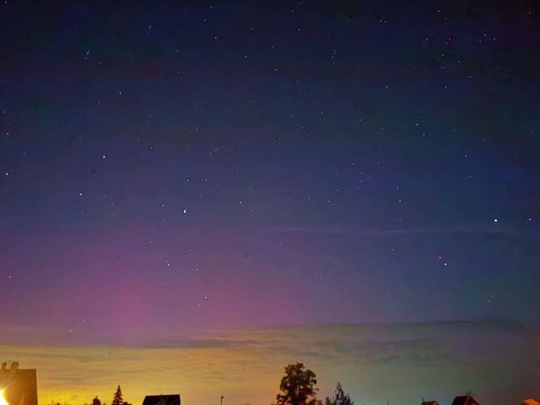 Сегодня ночью над Свердловской областью было замечено северное сияние 😍  Фото: Евгений..