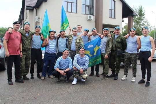 🗣️ В Нижегородской области сегодня торжественно отметили День воздушно-десатных войск  С..