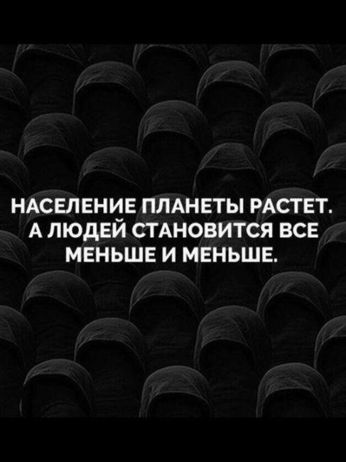 🤬 Жестокая драка во дворе: Подруги избили женщину, ребёнок выпал из коляски  Во дворе дома №45 по улице 50 лет..