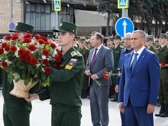 Нижегородские школьники отправились в Пензу на военно-патриотические сборы «Гвардеец» 
За 3 недели..