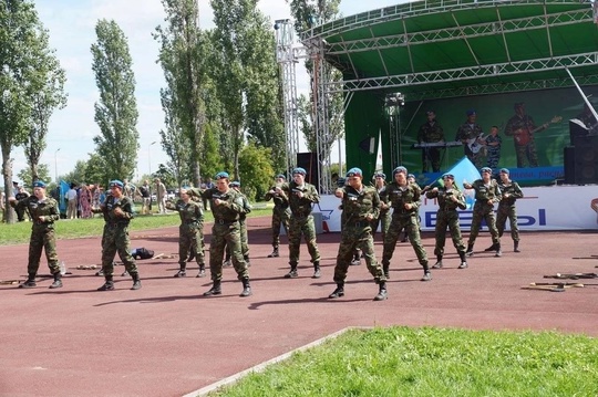 🗣️ В Нижегородской области сегодня торжественно отметили День воздушно-десатных войск  С..