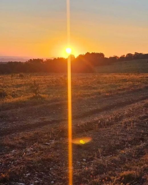 В горах Мезмая😍  Как думаете рассвет или закат?)  📸Роман..