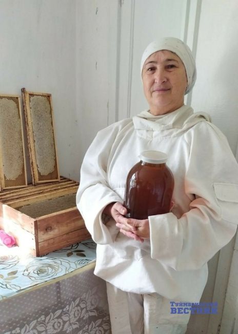 🍯 Пчеловод из Туймазов отправляет свой мед бойцам СВО 
Всю жизнь жительница села Леонидовка Каратовского..