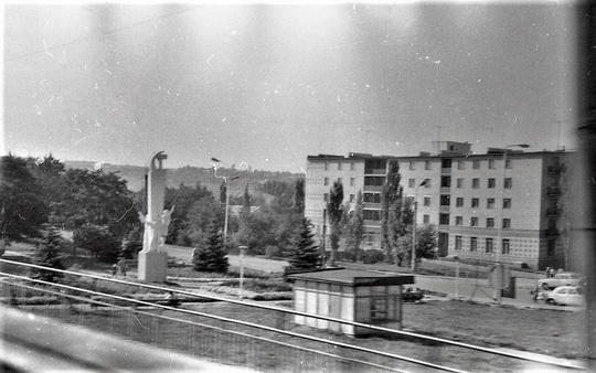 Ростов и область из окна поезда "Грозный--Москва". Сентябрь 1980.  Фото нашего..