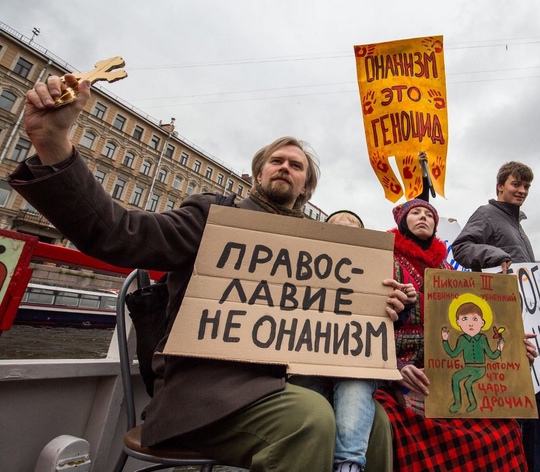 Пока чиновники готовятся запрещать чайлдфри в РФ, силовики начали с мемов. В Тверской области по иску..