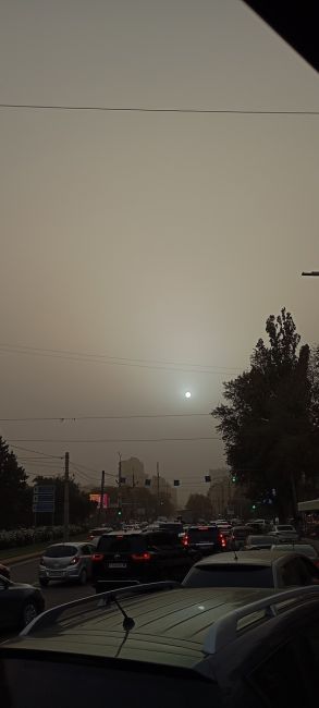 🏜 Превращение Ростова в Марс буквально за час. 
Северный, район..