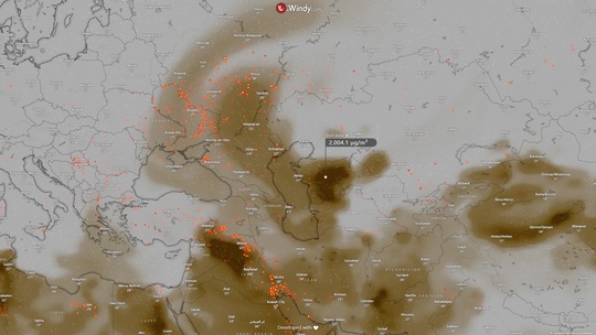 ⚠️ Пыльная буря накрыла Волгодонск, на улице находиться невозможно. Следующий на очереди - Ростов. На..