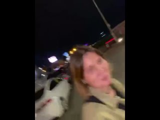 В Тбилиси погибла 27-летняя москвичка, записывая видео под песню "В последний раз".  Девушка не заметила..