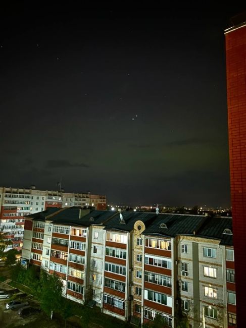 💙Первые кадры северного сияния в небе над Нижегородской..