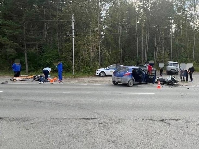 Под Новосибирском в ДТП разбился стоматолог на мотоцикле  В Бердске в аварии погиб врач-стоматолог Валерий..