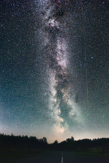 💙 Только посмотрите, какое красивое звездное небо подарила нам сегодняшняя ночь  Фото: Ян..