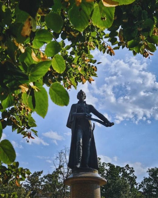 Мариинский бульвар — красивый уголок в центре Краснодара, где будто бы остановилось время.  фото..