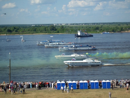 Нижне-Волжская набережная,2005..