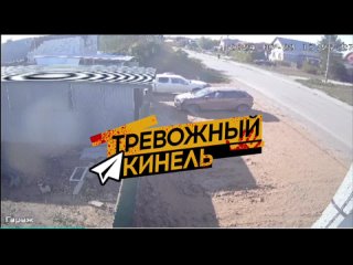 Появилось видео с предполагаемого места ЧП на железнодорожном мосту в Самарской области  На кадрах слышен..