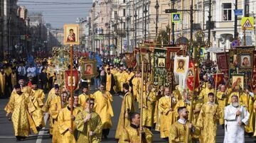 Петербурженку задержали за плакат за честные выборы  Активистка Елизавета Иванова вышла в одиночный пикет..