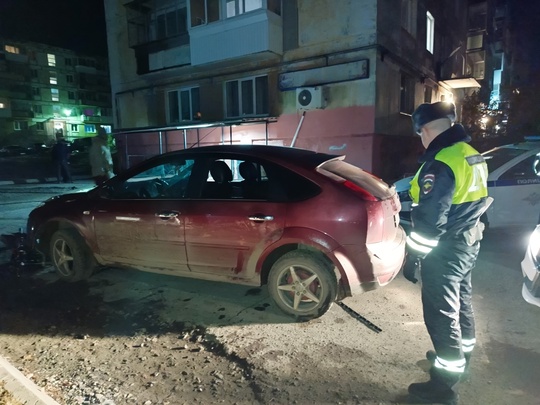 В Нижнем Тагиле в ДТП пострадали подростки: 13-летний водитель питбайка и 17-летний пассажир..