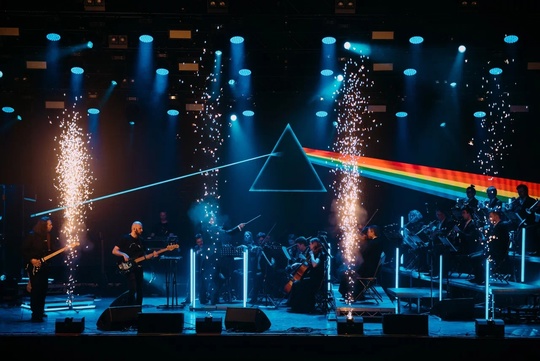 Pink Floyd Show: любимые хиты оживают на сцене! Для вас - скидка 30% по промокоду ниже! 
https://vk.cc/cDsmwS 12+  Испытайте магию и..