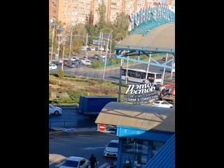 Мотоциклист и пассажир погибли в ДТП на кольце Космонавтов. 
Сегодня утром, около 05:00, на кольцевом движении..