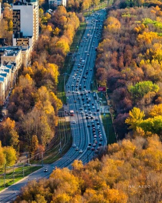 Парк «Швейцария» в осенней красе🍁 
Фото: Игорь..