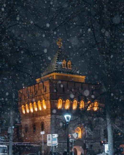 🥶Заморозки до -8°C ждут нижегородцев в ближайшие дни  Об этом сообщил руководитель Гидрометцентра Роман..