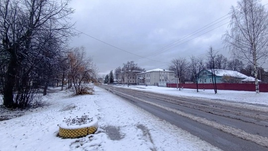 ❄️Снежное утро на севере Нижегородской области — в Ветлуге и Шахунье  Ждем сегодня ночью у..