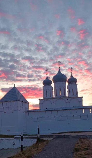 💙Макарьевский монастырь 
фото: Наталья..