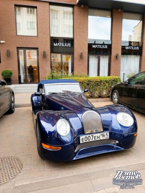 🕵 Редкий экземпляр: Morgan Aero 8 2001 года была замечена в центре Ростова. Шерлок, ты ли..