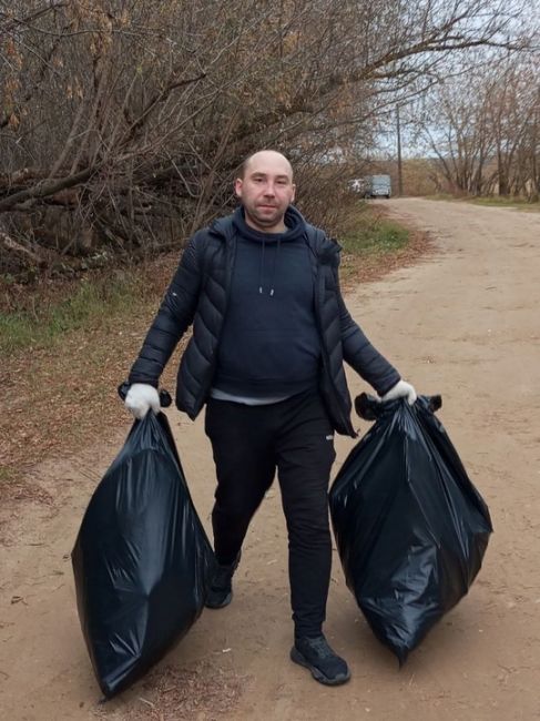 Волонтерская группа «Счастливый Нижний Новгород» завершила сезон субботников веселым праздником 
20..